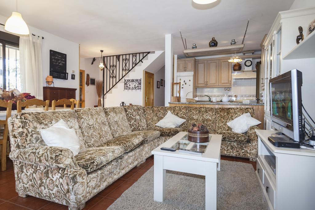 La Buenaventura Del Tietar Guest House Casavieja Екстериор снимка